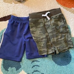 Boys 5T shorts